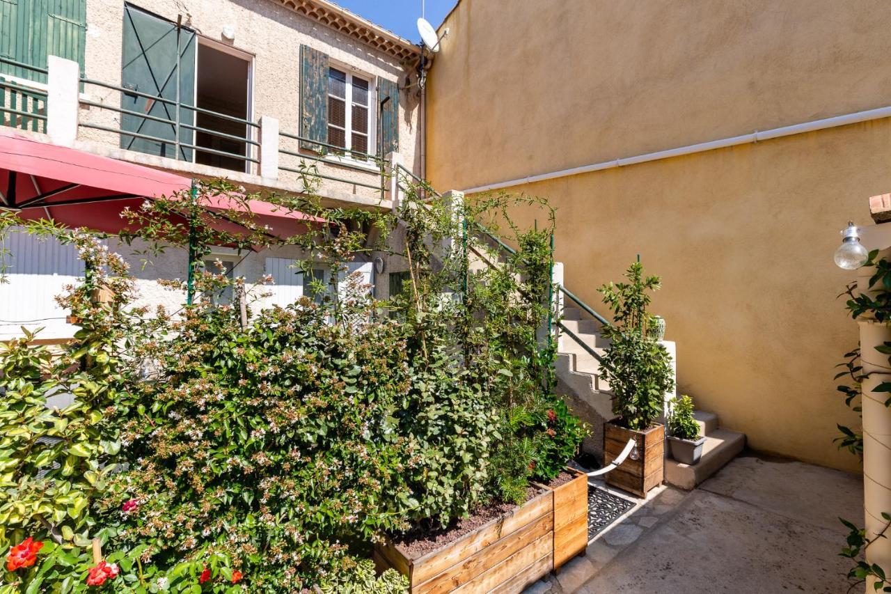 Soleil En Ville - Coeur De Ville, Climatisatise Et Au Calme Plein Sud A 300 M Du Port Vieux La Ciotat Exterior photo